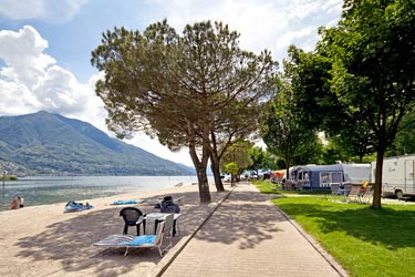 Campofelice Camping Village am Wasser